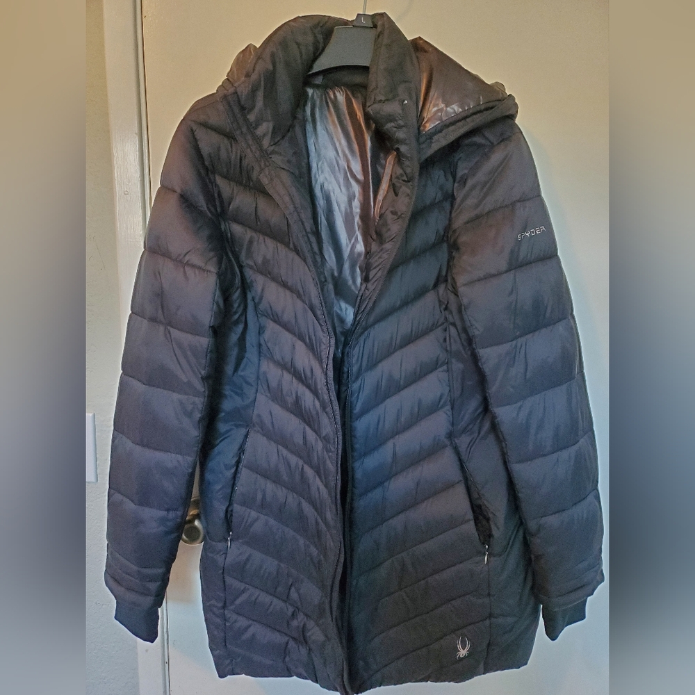 Women's Black Puffer Jacket